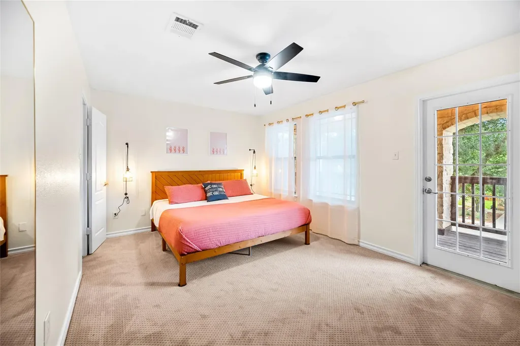 321 Angel Oak Street Austin TX 78748