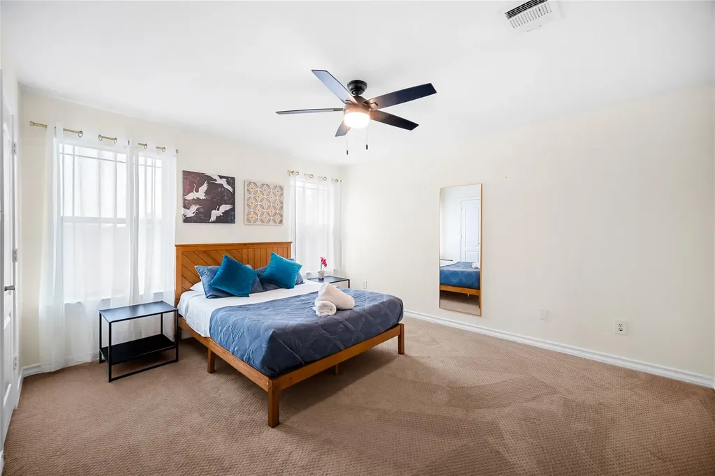 321 Angel Oak Street Austin TX 78748
