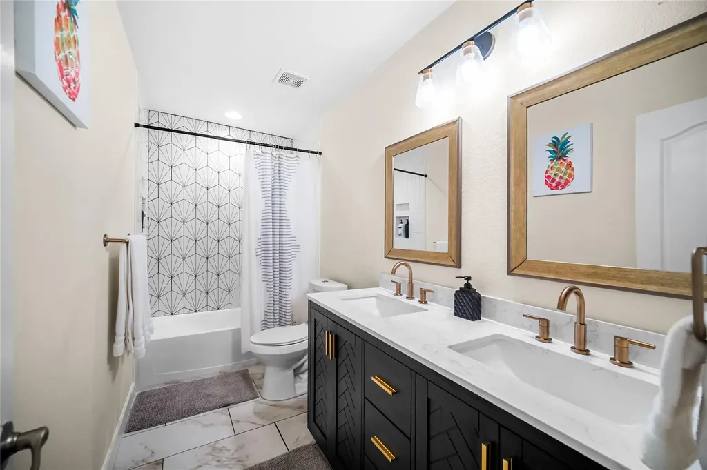 321 Angel Oak Street Austin TX 78748