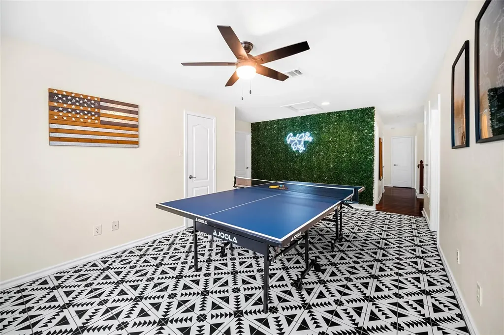 321 Angel Oak Street Austin TX 78748