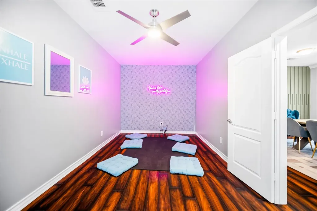321 Angel Oak Street Austin TX 78748