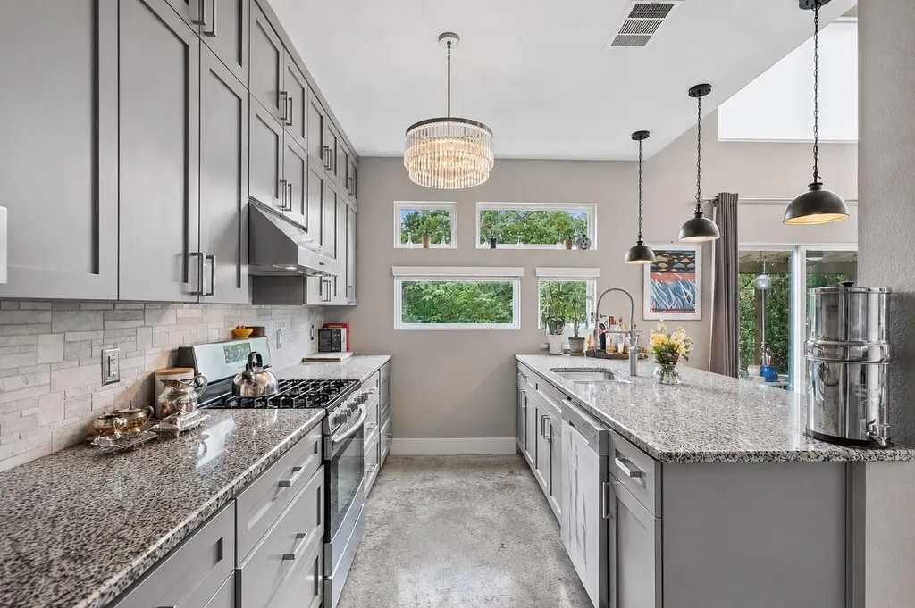 1800 Webberville Road Austin TX 78721