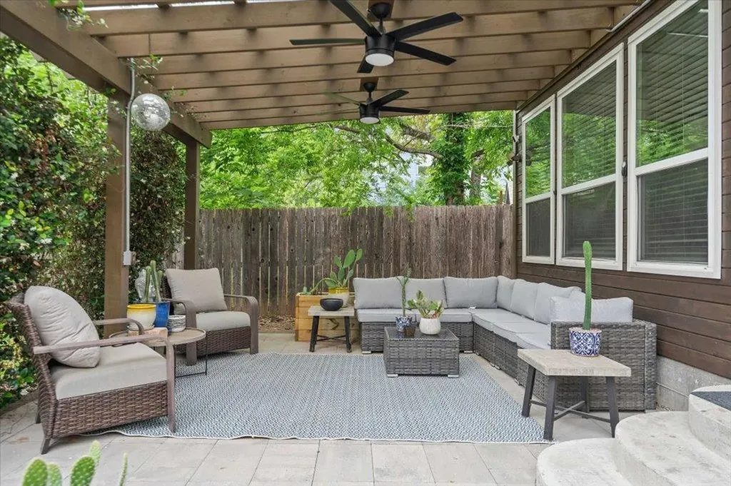 1800 Webberville Road Austin TX 78721
