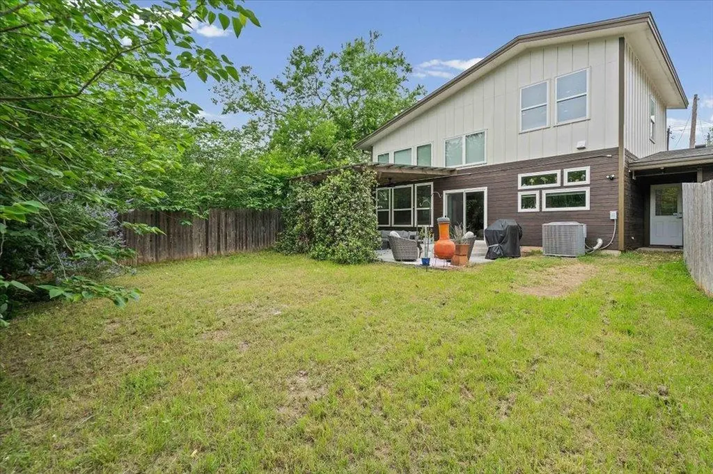 1800 Webberville Road Austin TX 78721