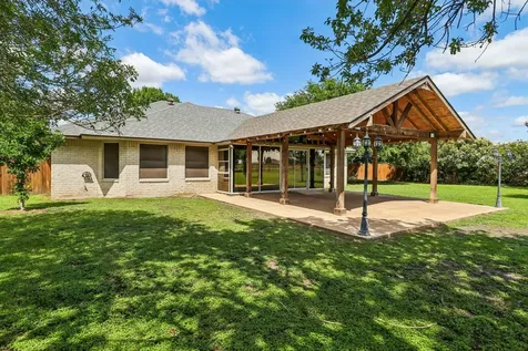 1022 Barbarosa Road New Braunfels TX 78130
