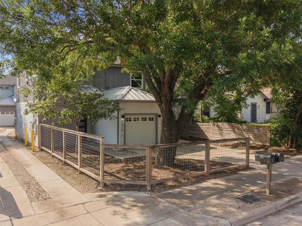 7215 Meador Avenue Austin TX 78752