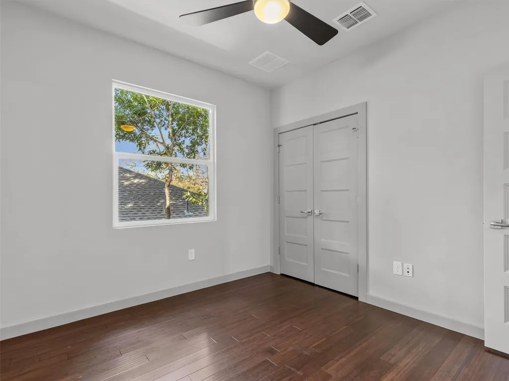 7215 Meador Avenue Austin TX 78752