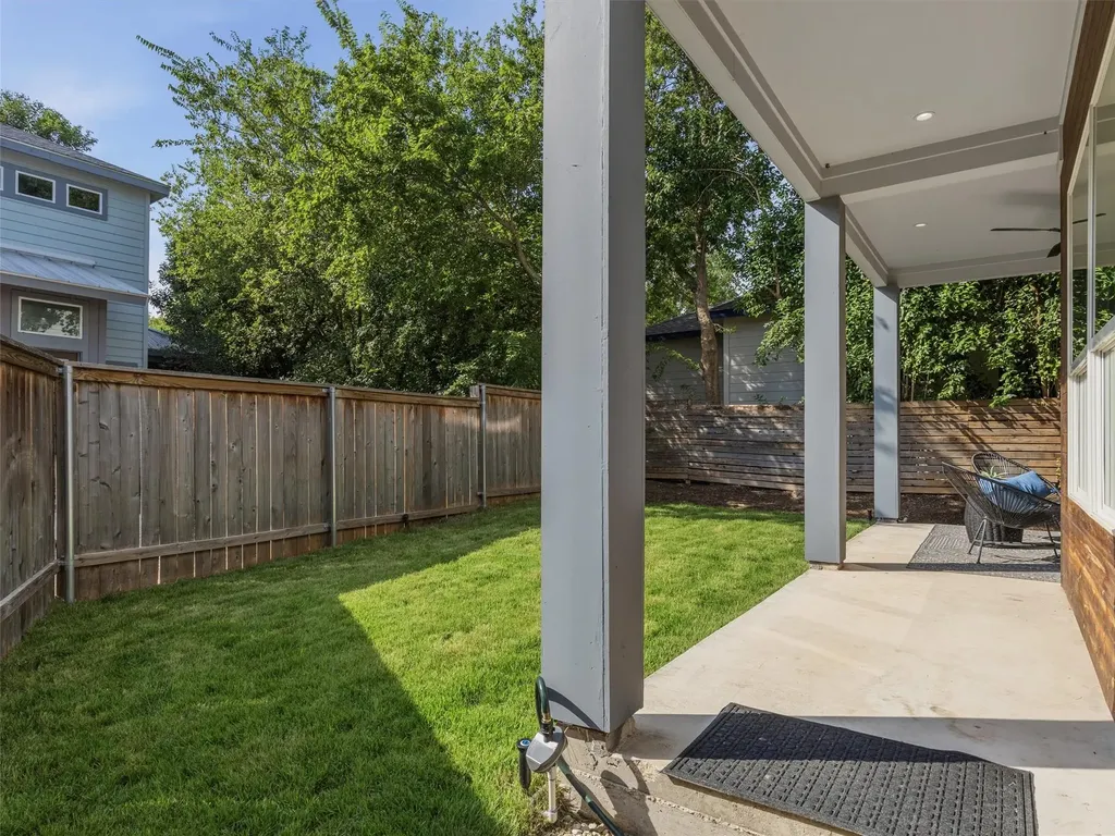 7215 Meador Avenue Austin TX 78752