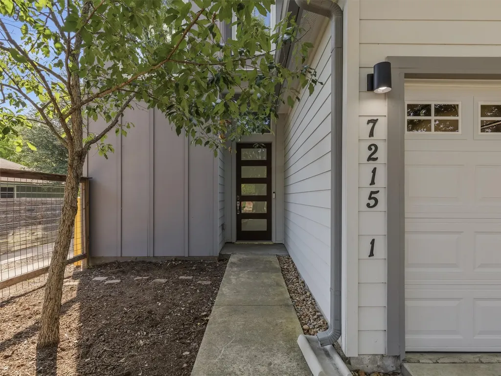7215 Meador Avenue Austin TX 78752
