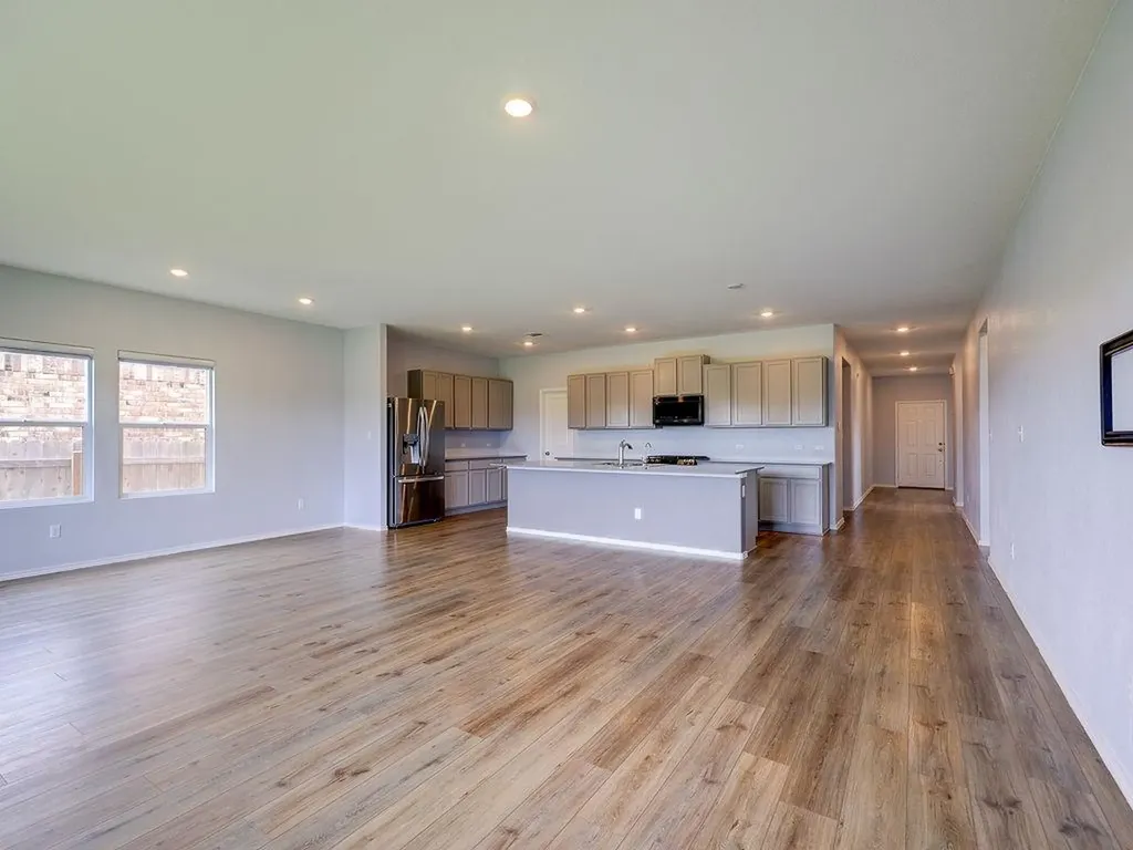 1716 Frontenac Street Leander TX 78641