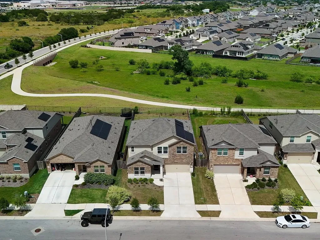 1716 Frontenac Street Leander TX 78641