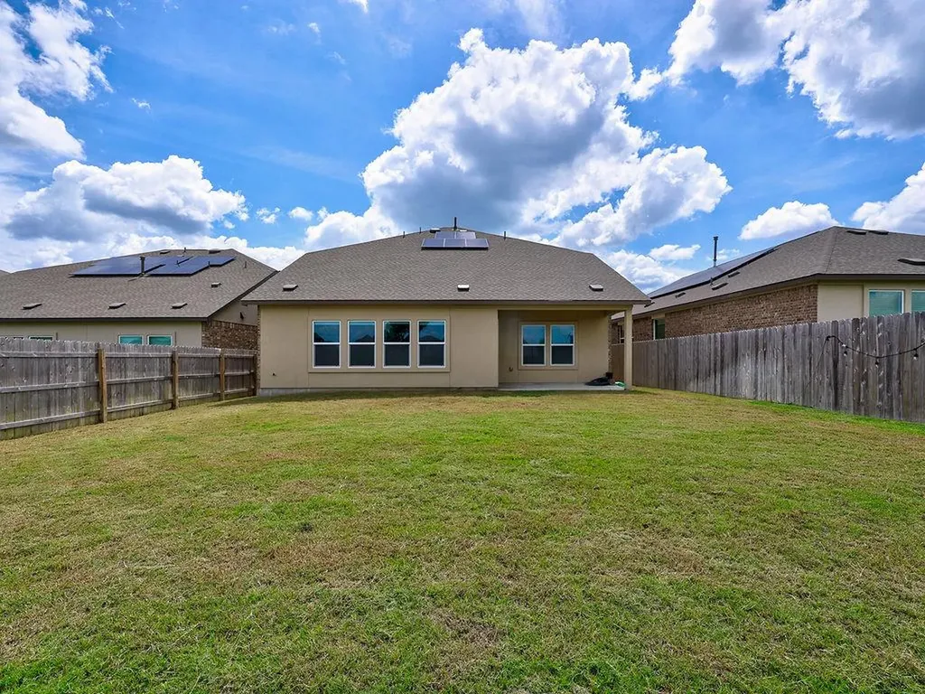 1716 Frontenac Street Leander TX 78641