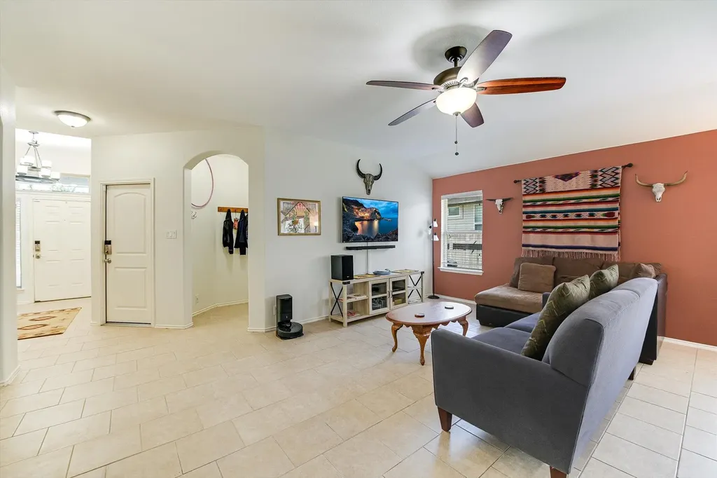 536 Dragon Ridge Road Buda TX 78610