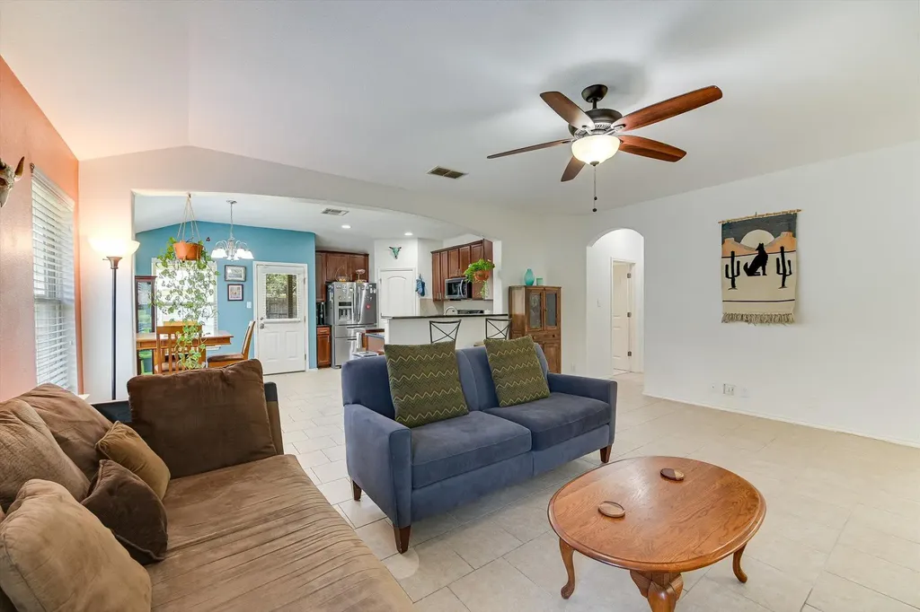 536 Dragon Ridge Road Buda TX 78610