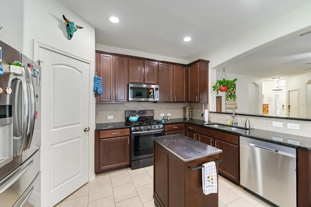 536 Dragon Ridge Road Buda TX 78610