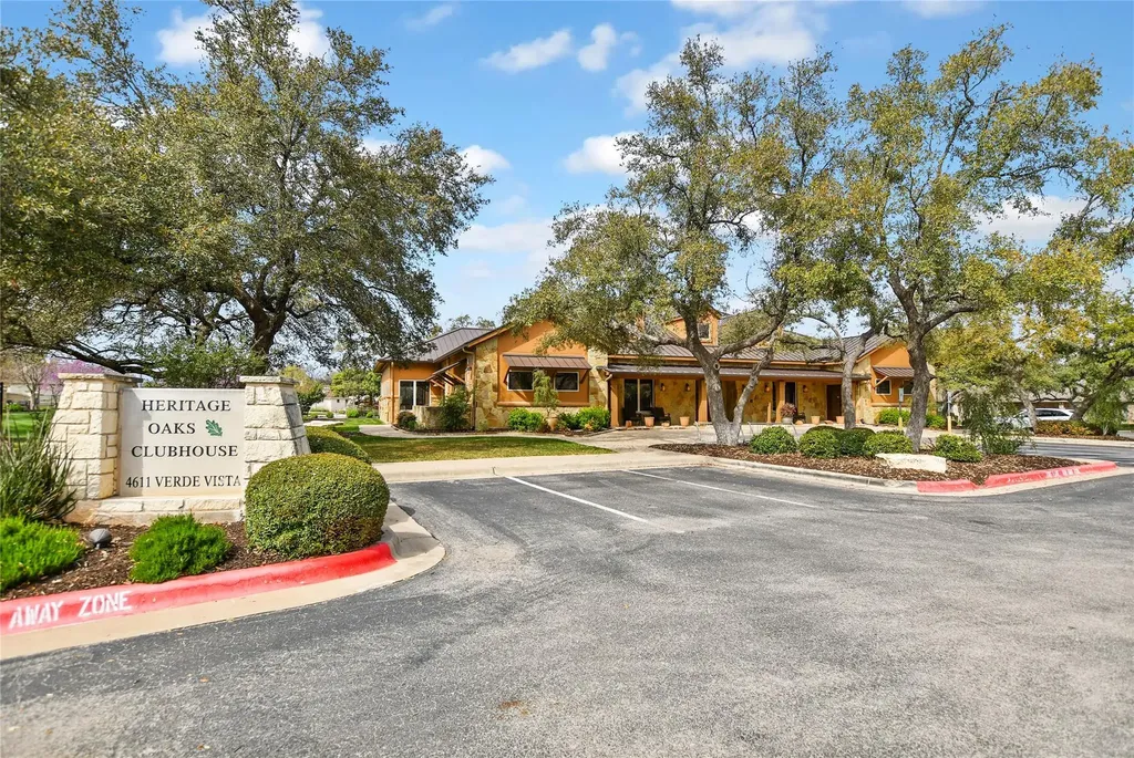 906 Boquilla Trail Georgetown TX 78633