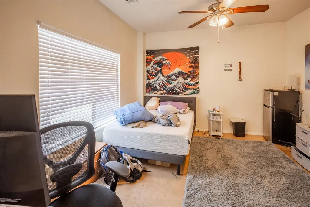 910 W 25th Street Austin TX 78705
