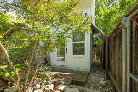 901 Brentwood Street Austin TX 78757