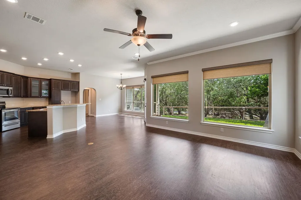 4100 Rockwood Drive Lago Vista TX 78645