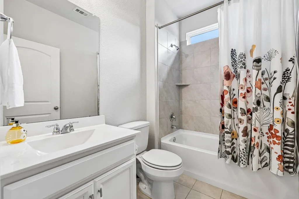 1813 Cantonata Drive Leander TX 78641