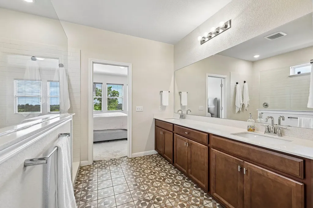 1813 Cantonata Drive Leander TX 78641