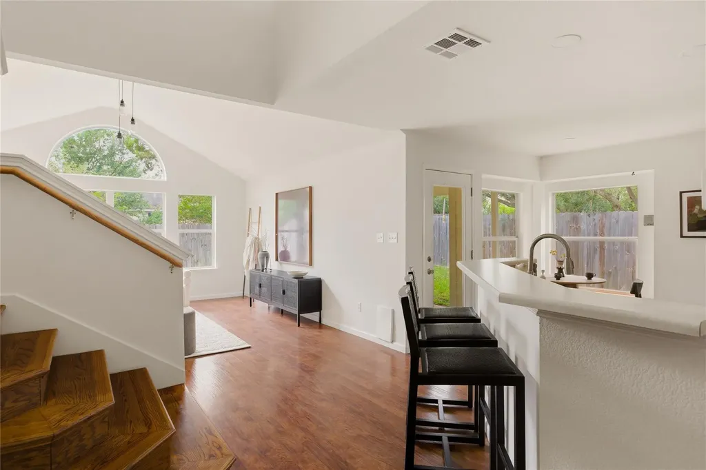 5736 Lomita Verde Circle Austin TX 78749
