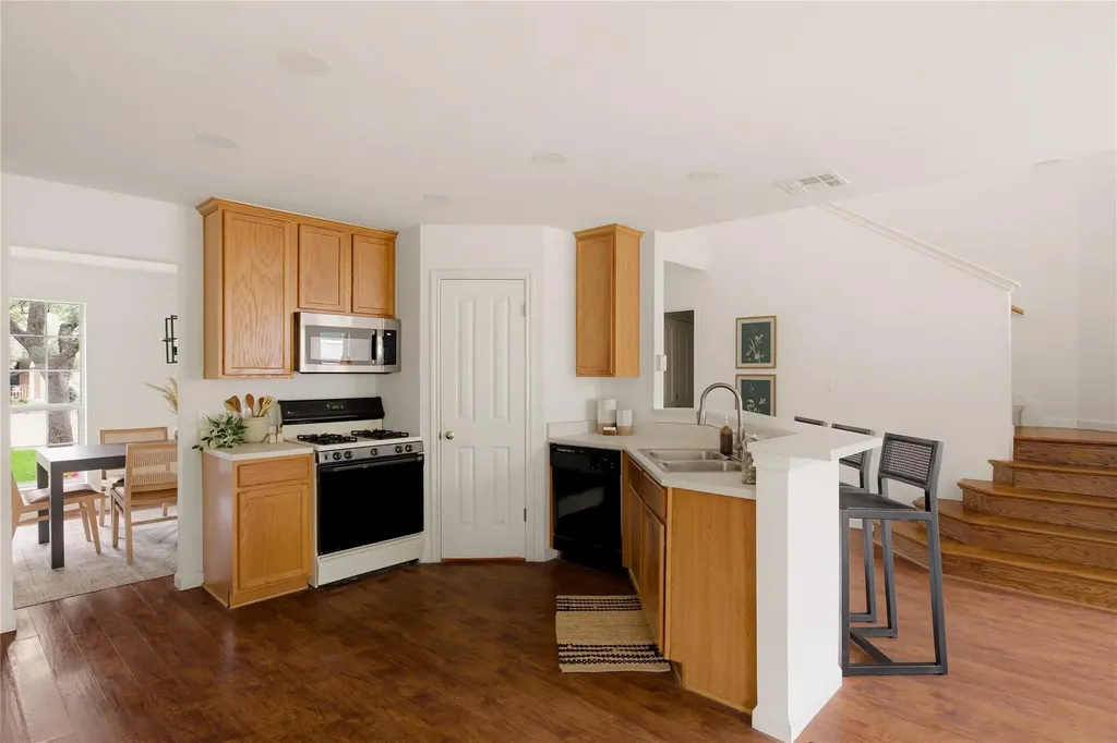 5736 Lomita Verde Circle Austin TX 78749