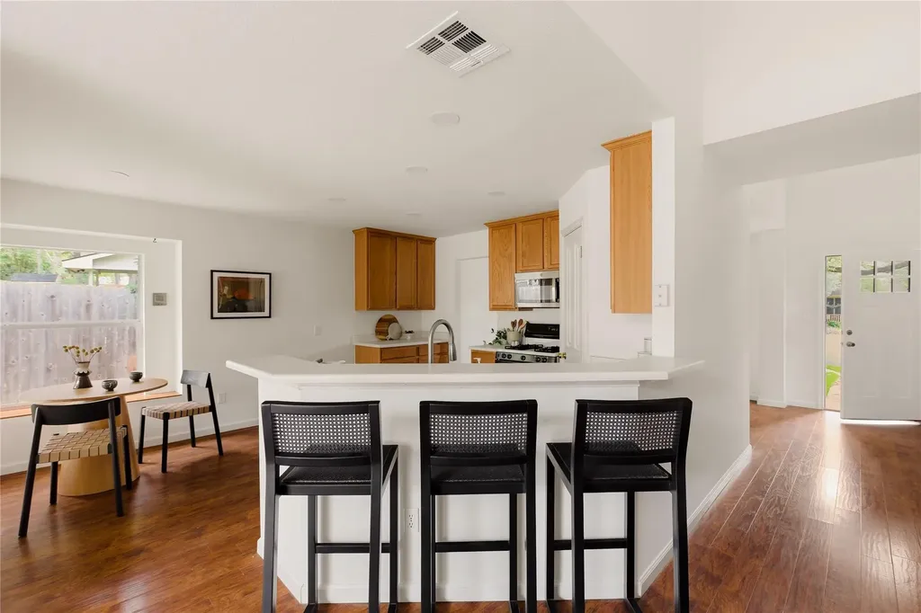 5736 Lomita Verde Circle Austin TX 78749