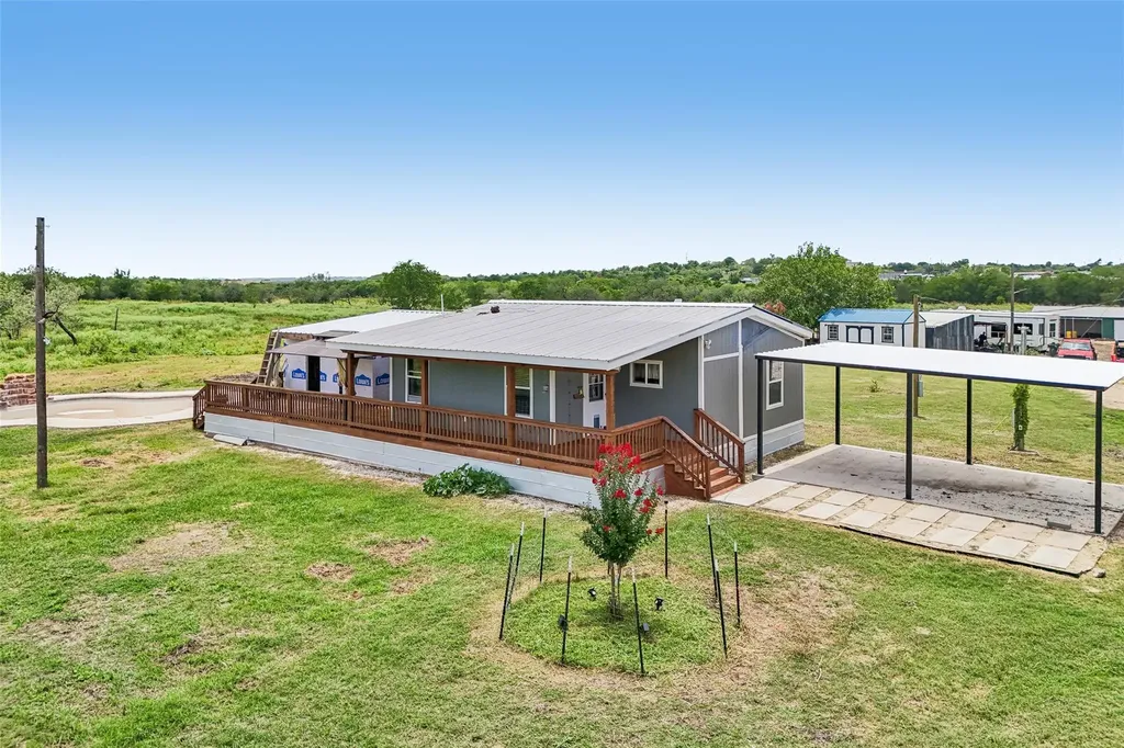 8004 Niederwald Strasse Kyle TX 78640