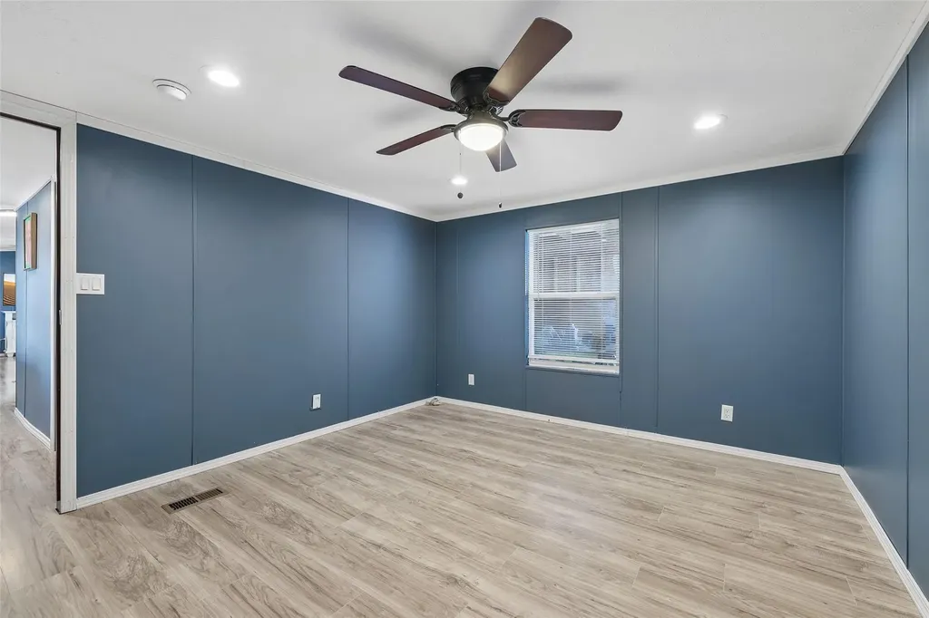8004 Niederwald Strasse Kyle TX 78640