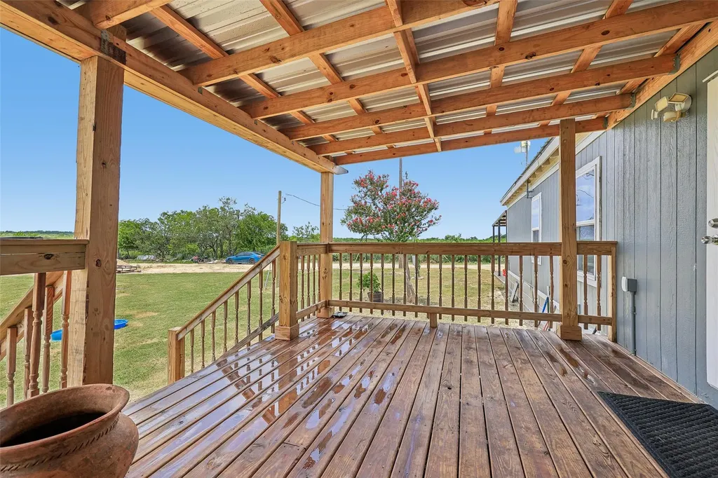 8004 Niederwald Strasse Kyle TX 78640