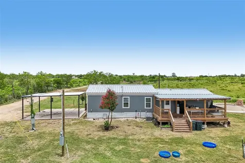 8004 Niederwald Strasse Kyle TX 78640
