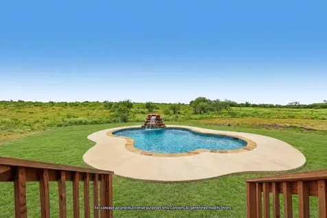 8004 Niederwald Strasse Kyle TX 78640