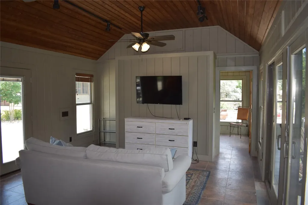 311 Oleander Drive Marble Falls TX 78654