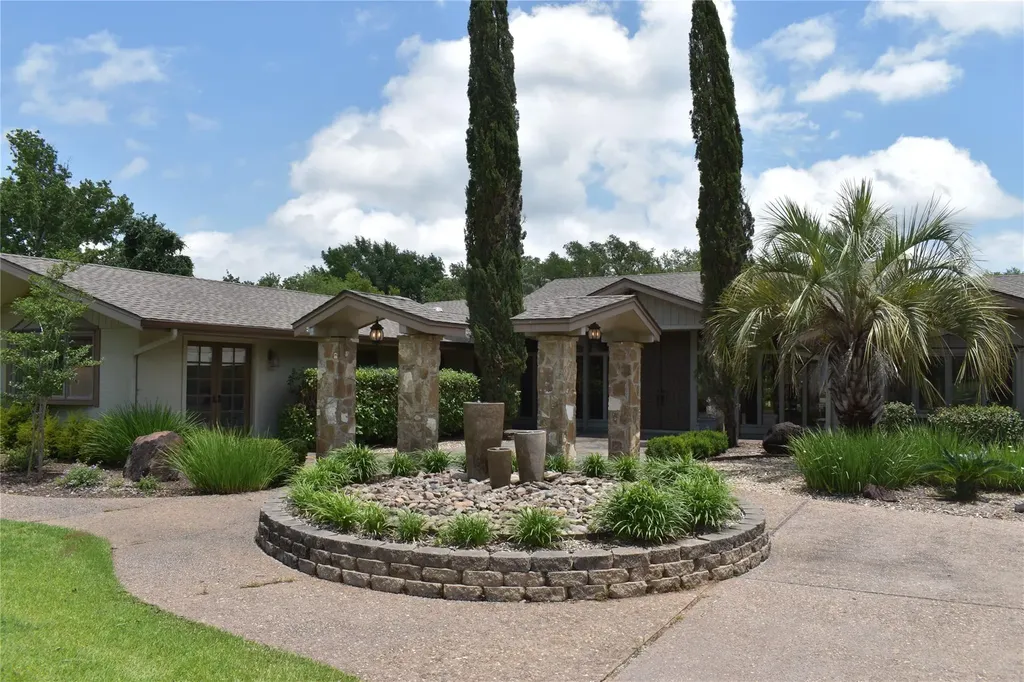 311 Oleander Drive Marble Falls TX 78654