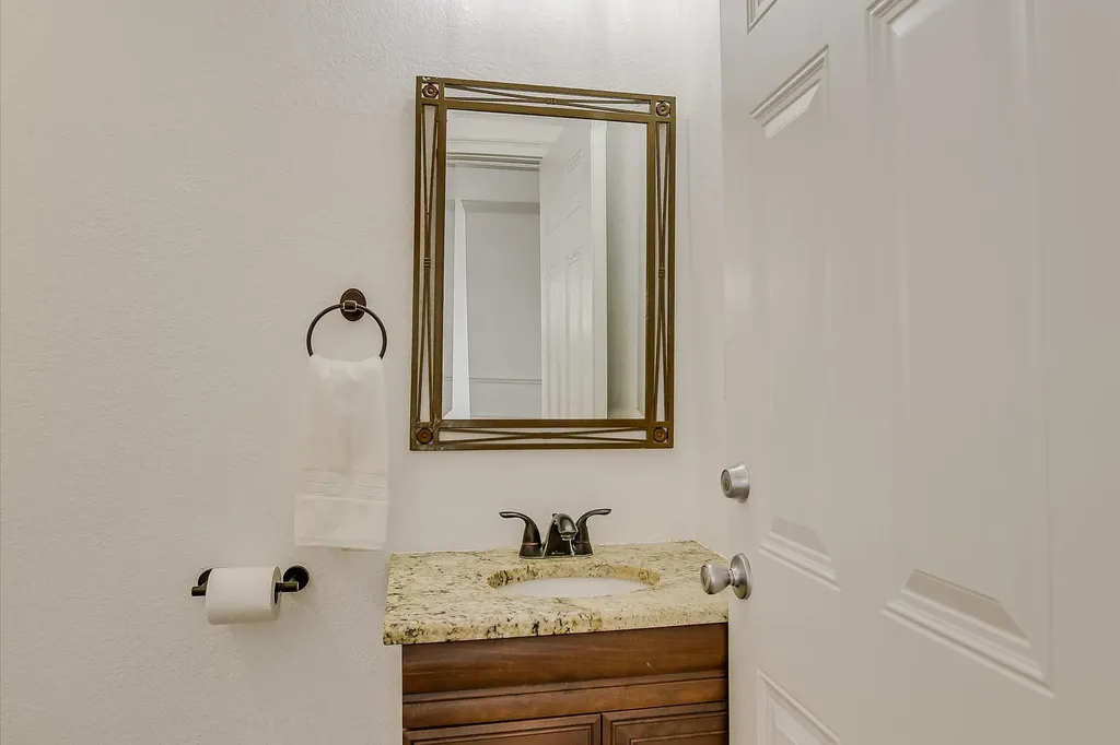 131 High Gabriel Drive Leander TX 78641