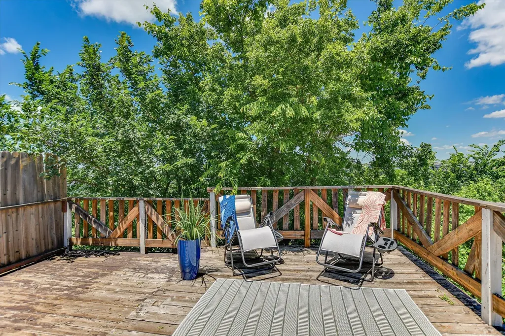 131 High Gabriel Drive Leander TX 78641