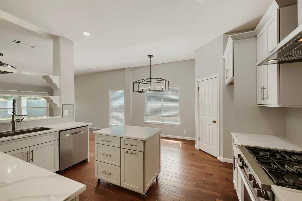 8221 Manx Drive Round Rock TX 78681