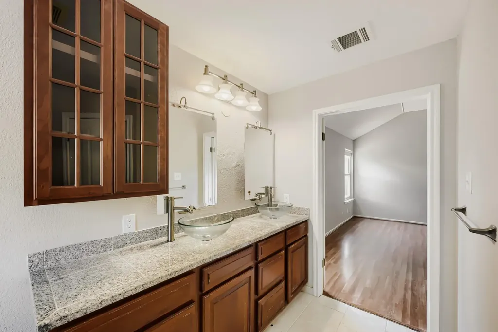 8221 Manx Drive Round Rock TX 78681