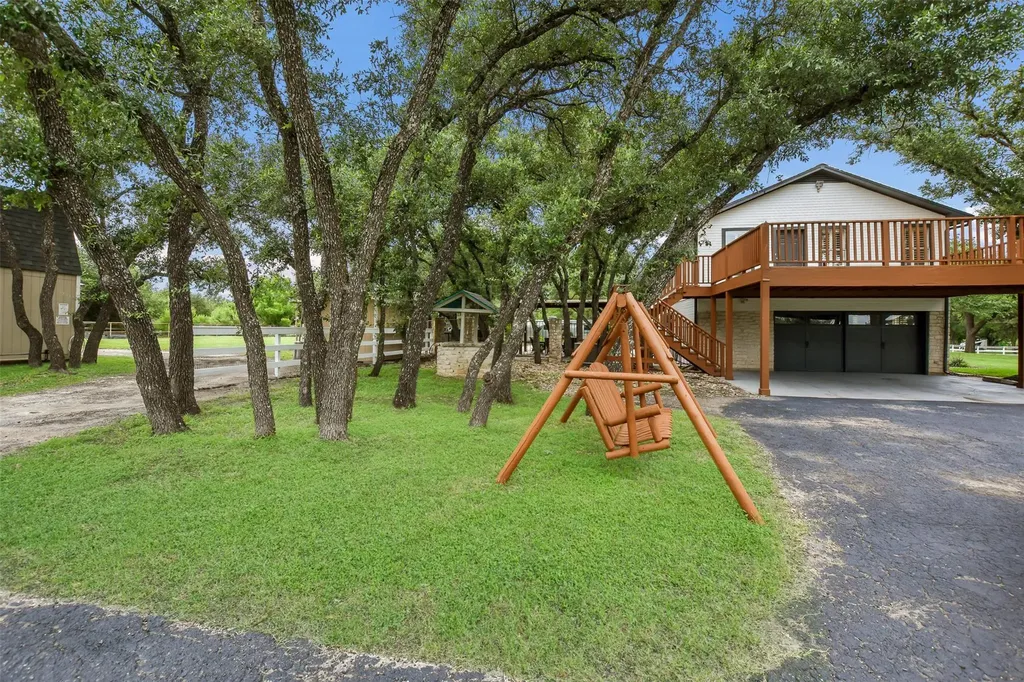 2204 Walsh Drive Round Rock TX 78681