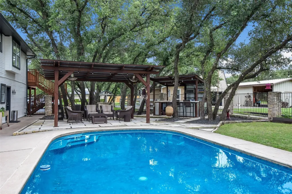 2204 Walsh Drive Round Rock TX 78681
