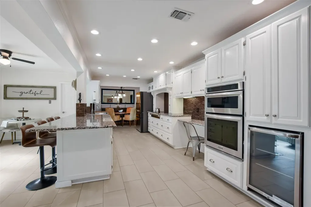2204 Walsh Drive Round Rock TX 78681