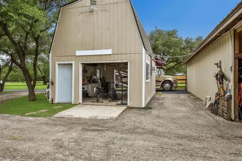 2204 Walsh Drive Round Rock TX 78681