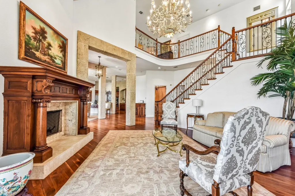 14004 Skyline Drive Austin TX 78732
