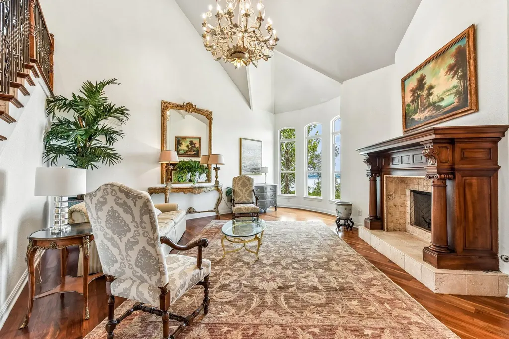 14004 Skyline Drive Austin TX 78732