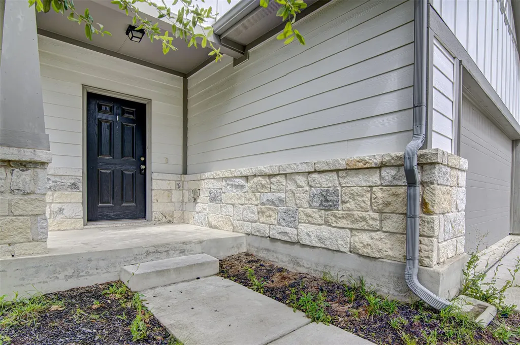 1311 Hazelton Cove Austin TX 78753