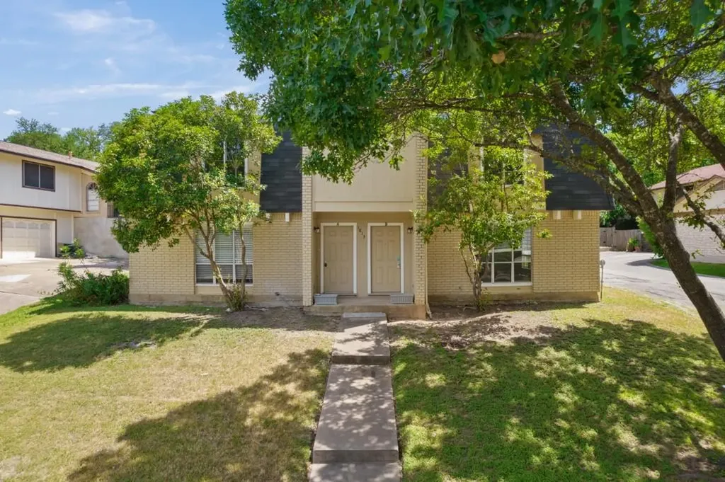 1813 Woodland Avenue Austin TX 78741