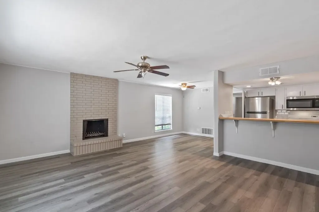 1813 Woodland Avenue Austin TX 78741