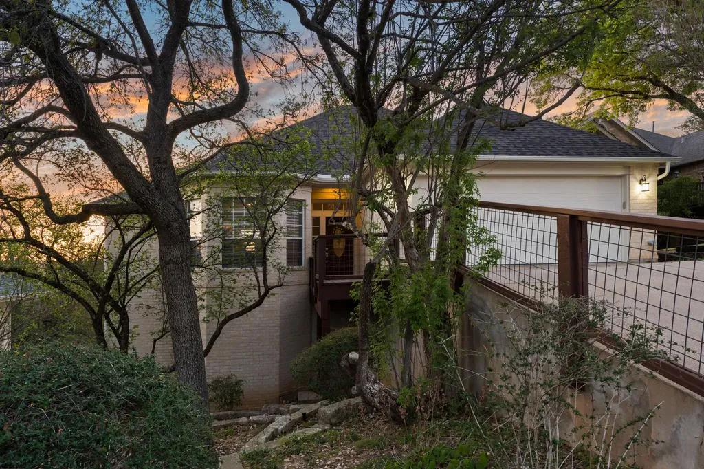 6616 Candle Ridge Cove Austin TX 78731