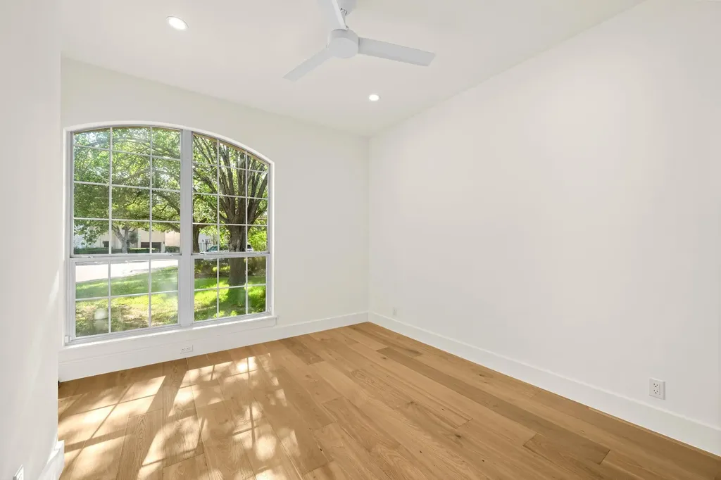 2504 Sonoma Cove Austin TX 78738